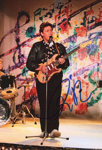 399px-Chris_Rea._personal_picture