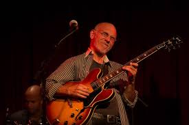 Larry Carlton