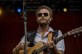 hiss golden messenger