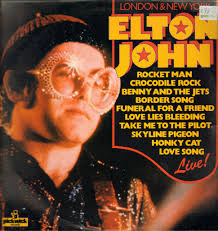 Elton John hoes